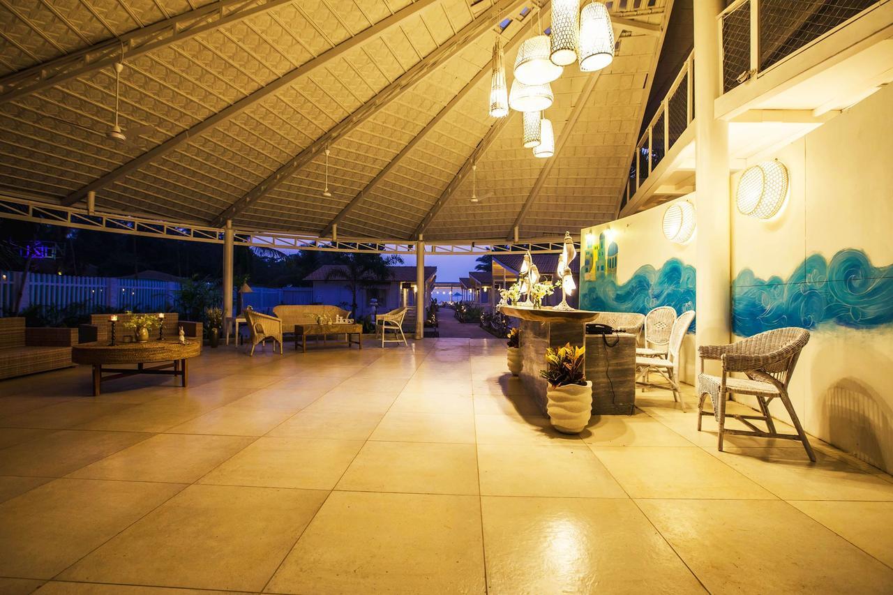 The White Resort อากอนดา ภายนอก รูปภาพ