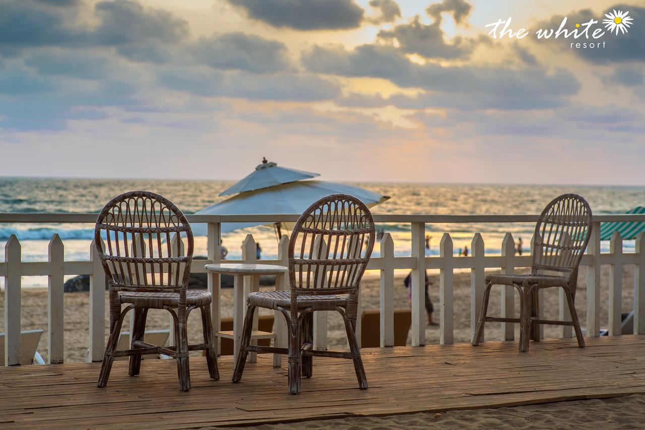 The White Resort อากอนดา ภายนอก รูปภาพ
