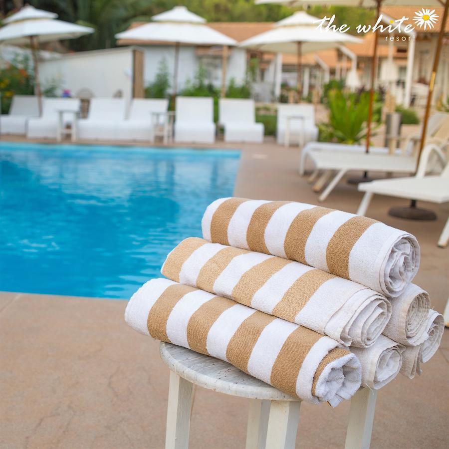 The White Resort อากอนดา ภายนอก รูปภาพ
